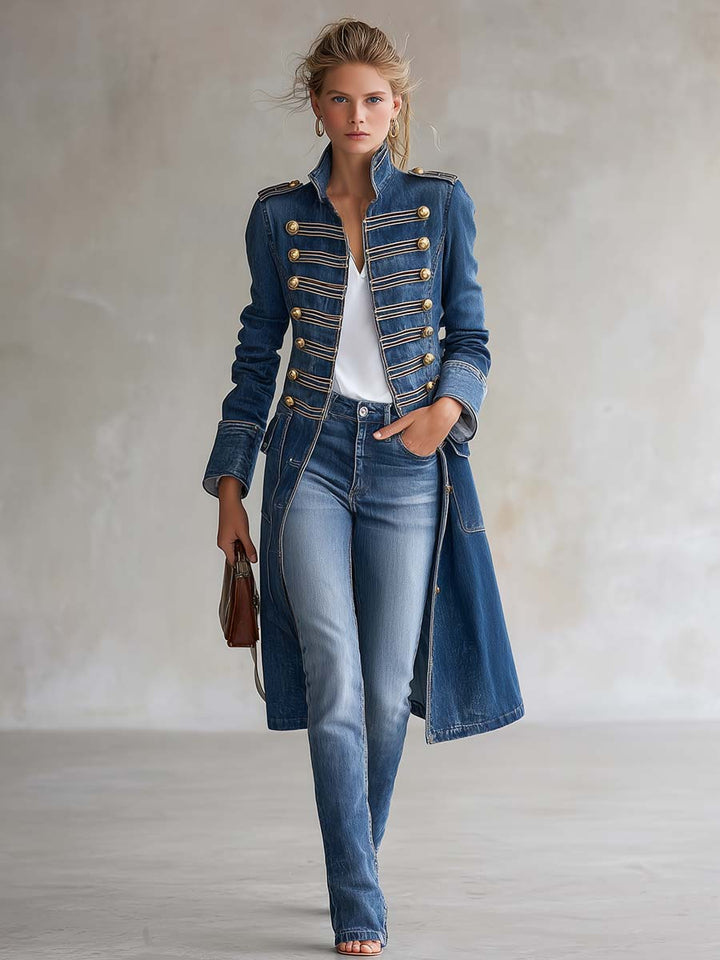 Dagmar – Lang denimfrakke med militærlook