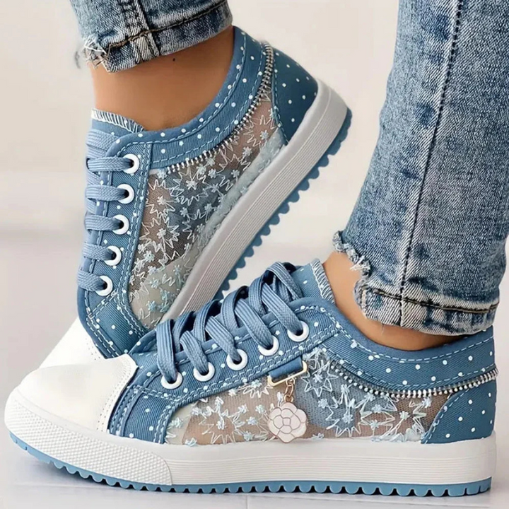 Adelaide | Sneakers med blondedetaljer