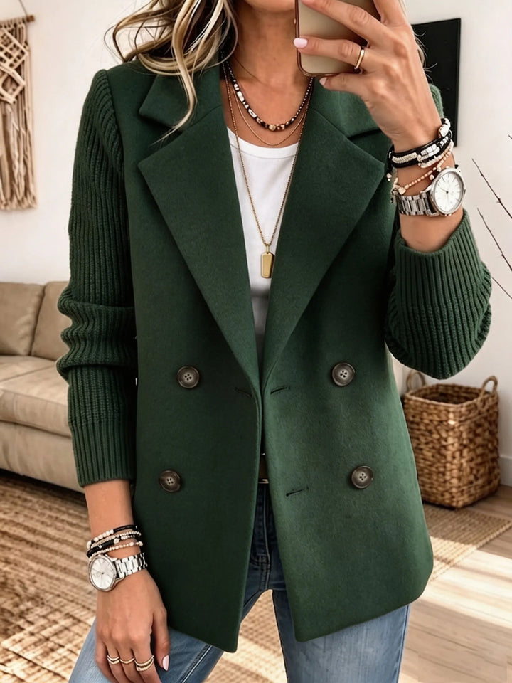 Clara – Blazer med strikærmer