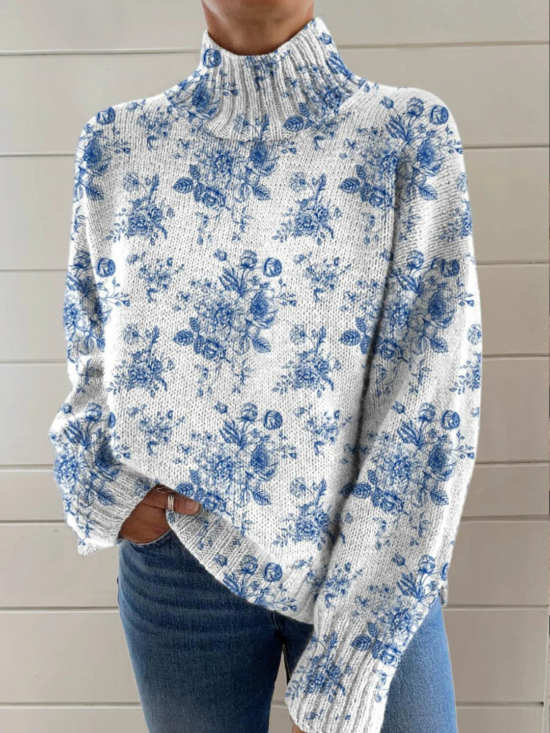 Ruby | Rullekravetrøje med blomsterprint