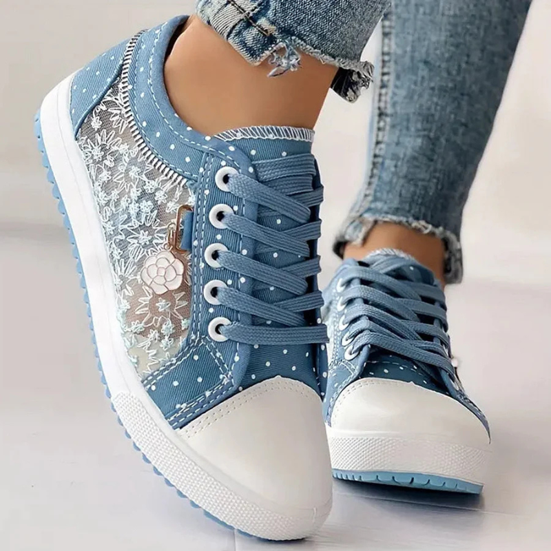 Adelaide | Sneakers med blondedetaljer