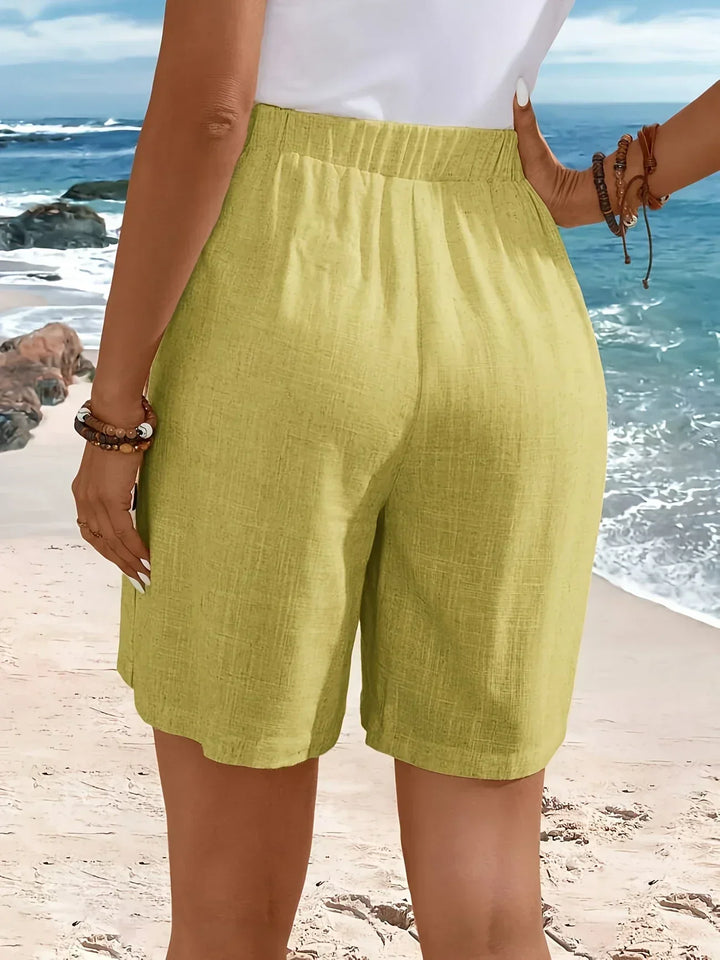 WHITNEY™ - LETTE ÅNDBARE SOMMERSHORTS MED FLOT FALD
