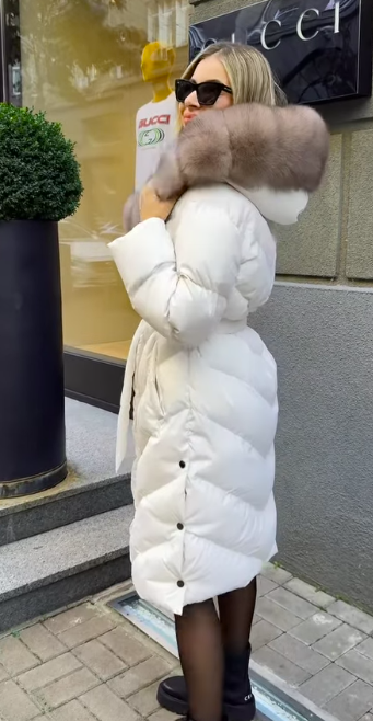 Christina | Elegant casualjakke med kunstpelskrave