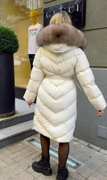 Christina | Elegant casualjakke med kunstpelskrave