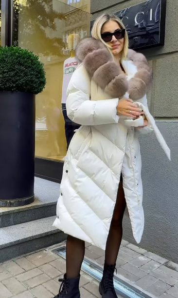 Christina | Elegant casualjakke med kunstpelskrave