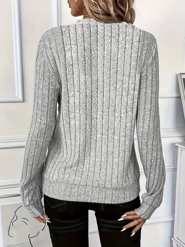 Solveig – Komfortabel sweater med kvart lynlås