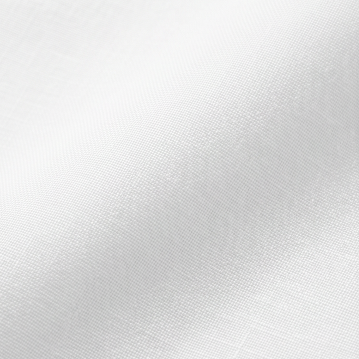 Freya – Bluse med statement-knapper