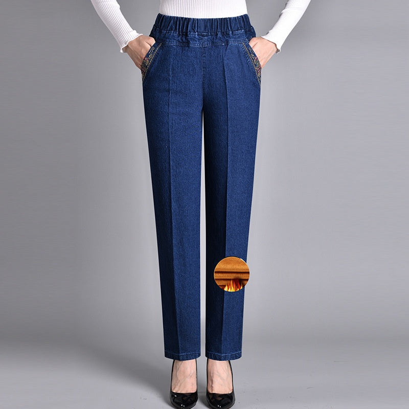 Adriana™ | Damejeans med sidelommer og elastisk talje