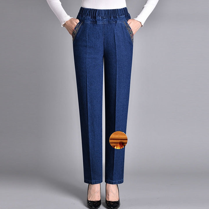 Adriana™ | Damejeans med sidelommer og elastisk talje