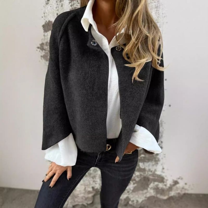 Sofie – Kort jakke med blød varme