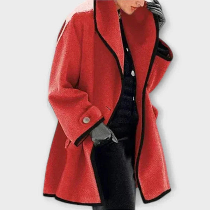 Georgiana – Oversized frakke med kontrastdetaljer